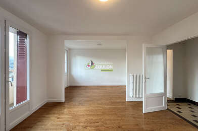 Appartement 3 pièces 740 €