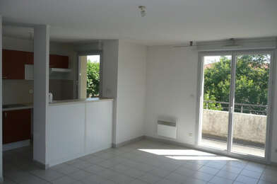 Appartement 3 pièces 650 €
