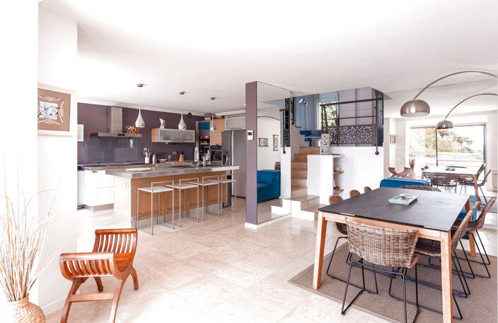 SANARY-SUR -MER  / QUARTIER BEAUCOURS - VILLA DE 170 M2 AVEC — photo 5