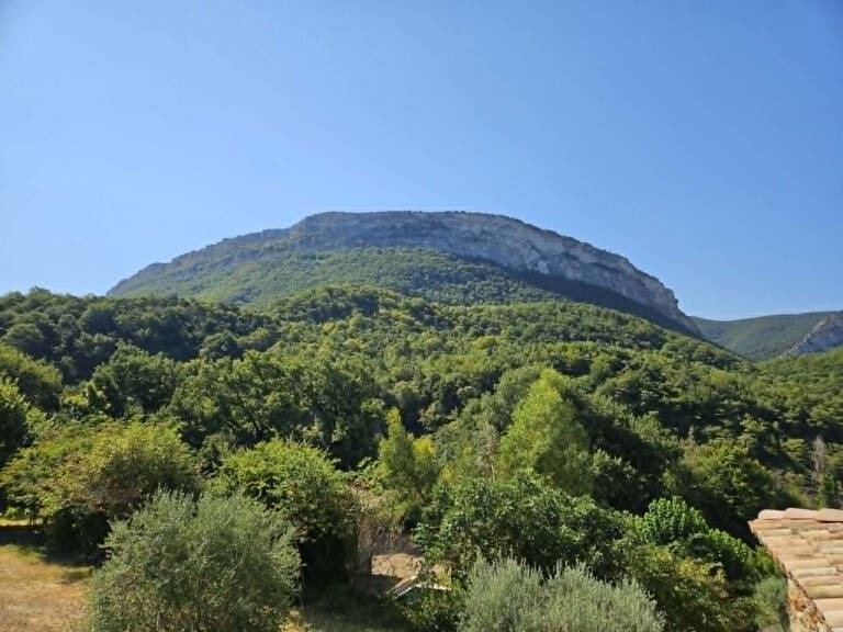 PIEGROS LA CLASTRE, maison atypique, 3 chambres — photo 1