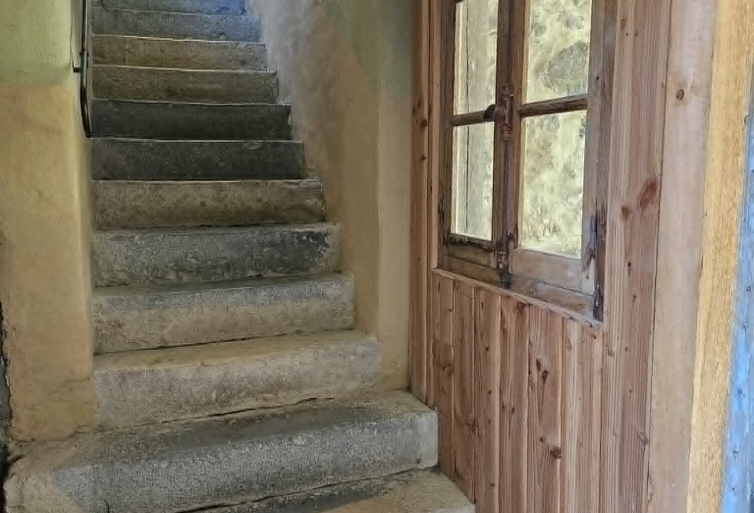 PIEGROS LA CLASTRE, maison atypique, 3 chambres — photo 1