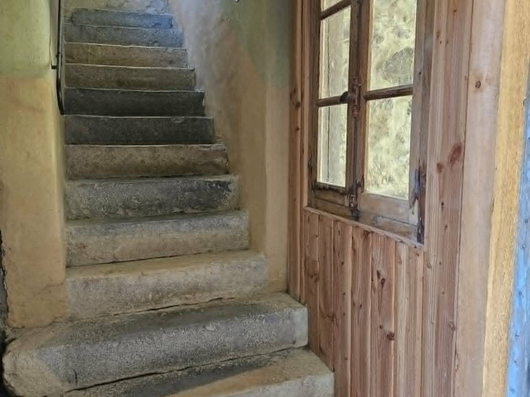 PIEGROS LA CLASTRE, maison atypique, 3 chambres — photo 1