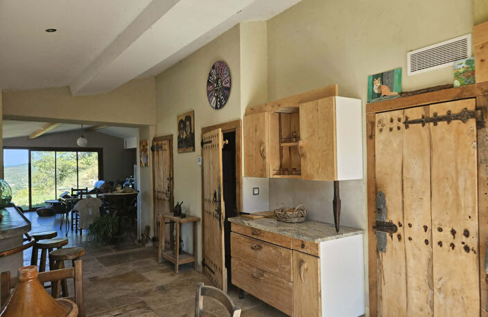 PIEGROS LA CLASTRE, maison atypique, 3 chambres — photo 2