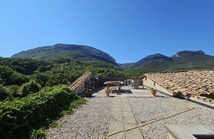 PIEGROS LA CLASTRE, maison atypique, 3 chambres — photo 3