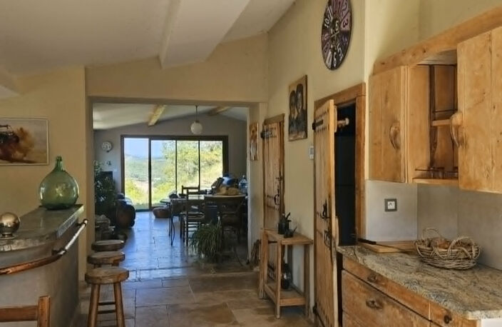 PIEGROS LA CLASTRE, maison atypique, 3 chambres — photo 4