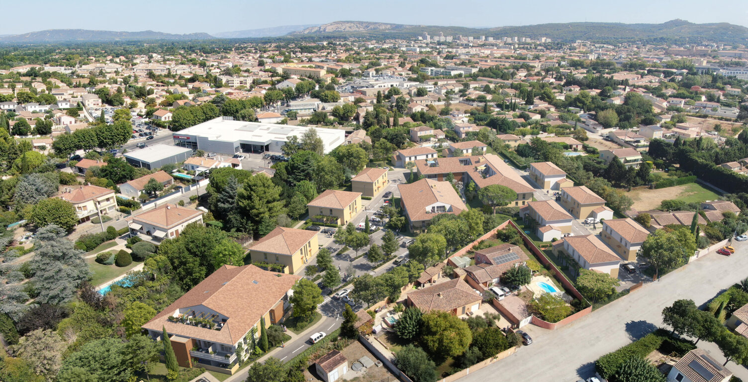 Maison neuve T4 à SALON-DE-PROVENCE — photo 1