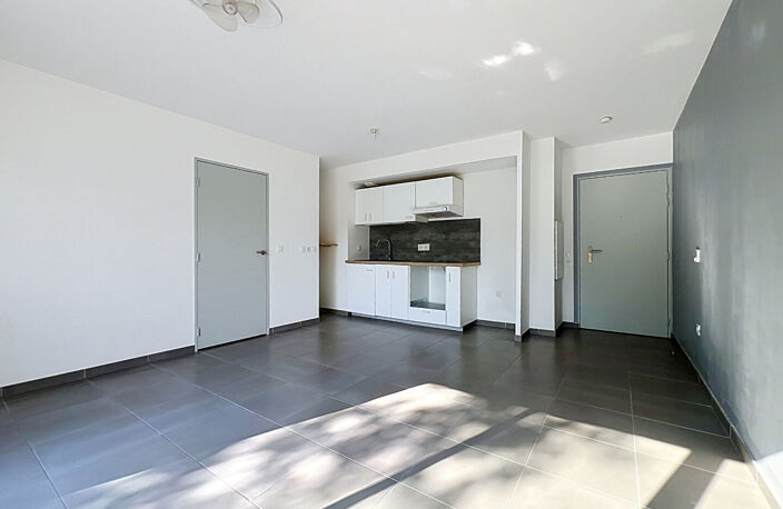 EXCLUSIVITÉ - T2 44 m² avec terrasse 9 m² - Rousset Centre — photo 3