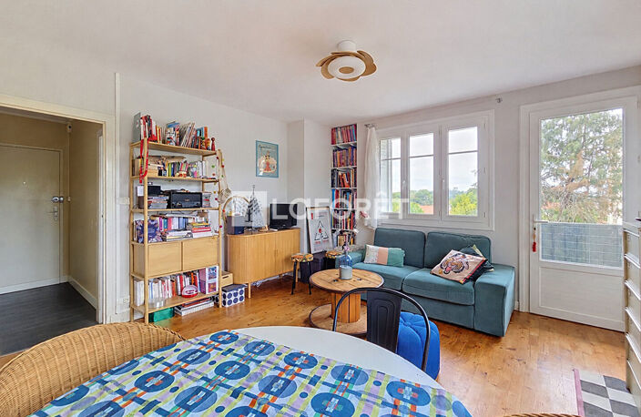 Appartement T3 avec balcon, cave et parking Orthez 3 pièce(s) 54m² — photo 2