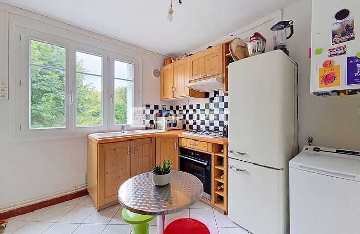 Appartement T3 avec balcon, cave et parking Orthez 3 pièce(s) 54m² — photo 4