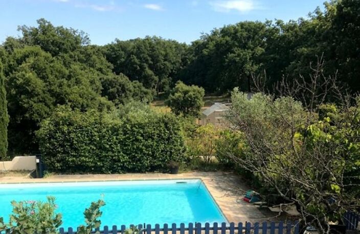 Villa familiale avec piscine, vue panoramique sur le Luberon — photo 3