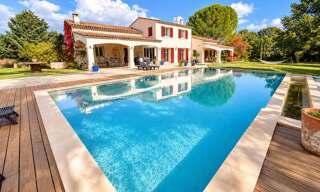 Maison 8 Pièces 269 m² à vendre à Trets (13530)