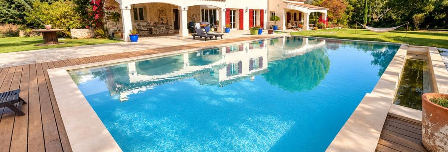 Maison 8 Pièces 269 m² à vendre à Trets (13530)
