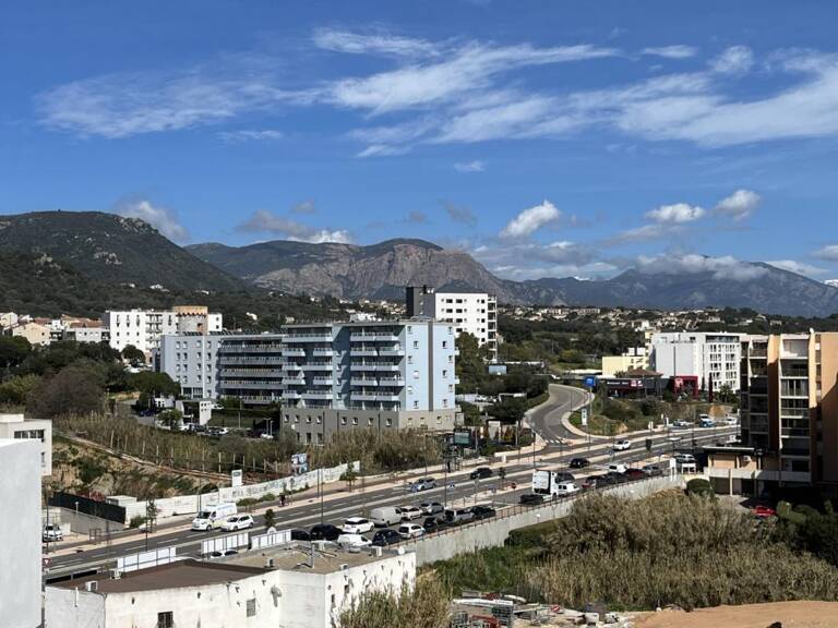 F3 TERRASSES DE BODICCIONE BT F BD LOUIS CAMPI AJACCIO — photo 1