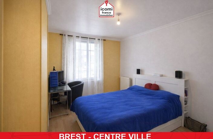 FINISTERE - Brest (29200) - A VENDRE - APPARTEMENT - T3  - VUE DEGAGEE - BALCONNET - IDEALEMENT SITUE - 3EME ET DERNIER ETAGE — photo 2