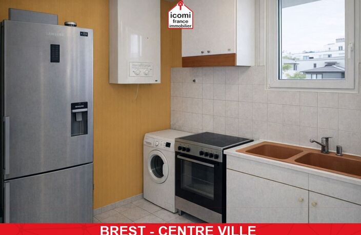 FINISTERE - Brest (29200) - A VENDRE - APPARTEMENT - T3  - VUE DEGAGEE - BALCONNET - IDEALEMENT SITUE - 3EME ET DERNIER ETAGE — photo 3
