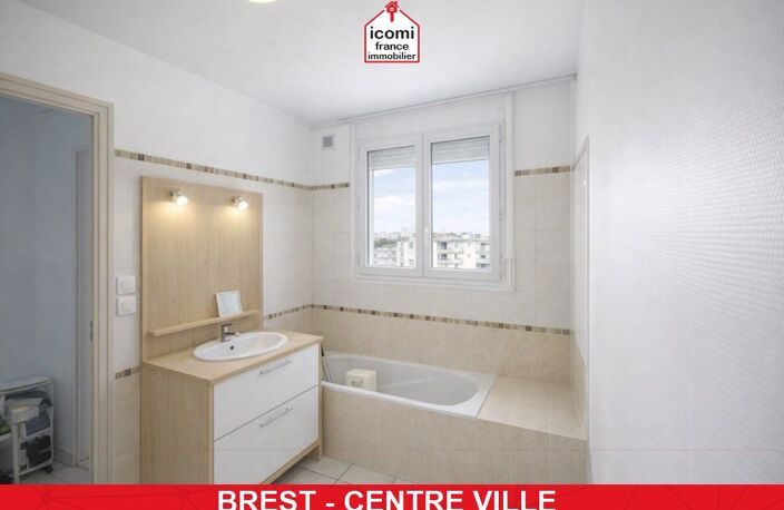 FINISTERE - Brest (29200) - A VENDRE - APPARTEMENT - T3  - VUE DEGAGEE - BALCONNET - IDEALEMENT SITUE - 3EME ET DERNIER ETAGE — photo 4
