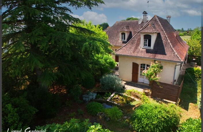 Périgourdine idéalement située 5 chambres sur un beau terrain Paysager à Pineuilh (33) — photo 2