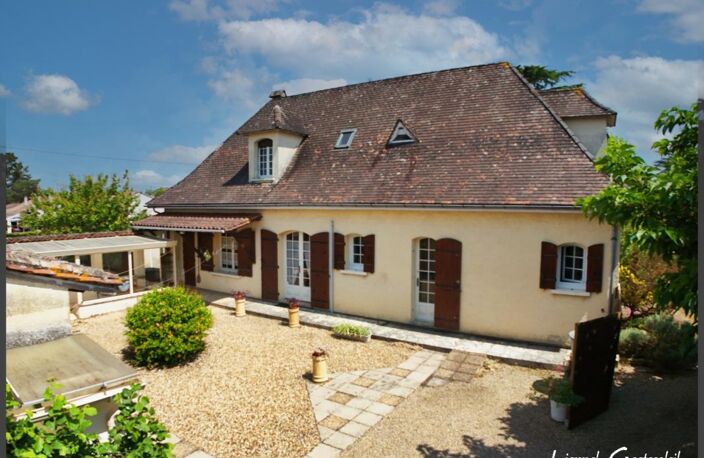 Périgourdine idéalement située 5 chambres sur un beau terrain Paysager à Pineuilh (33) — photo 5
