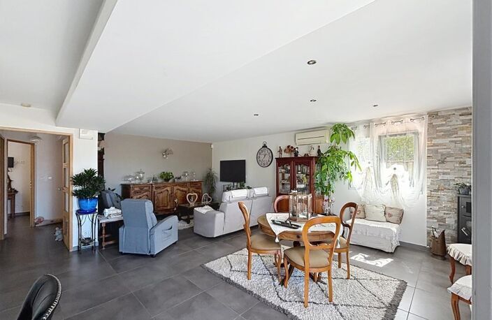 MARSEILLE 13e (Les Olives) – Immeuble / Ensemble 4 Logements 167 m² – DPE A – 41 640 €/an – Rendement 6,1 % — photo 2