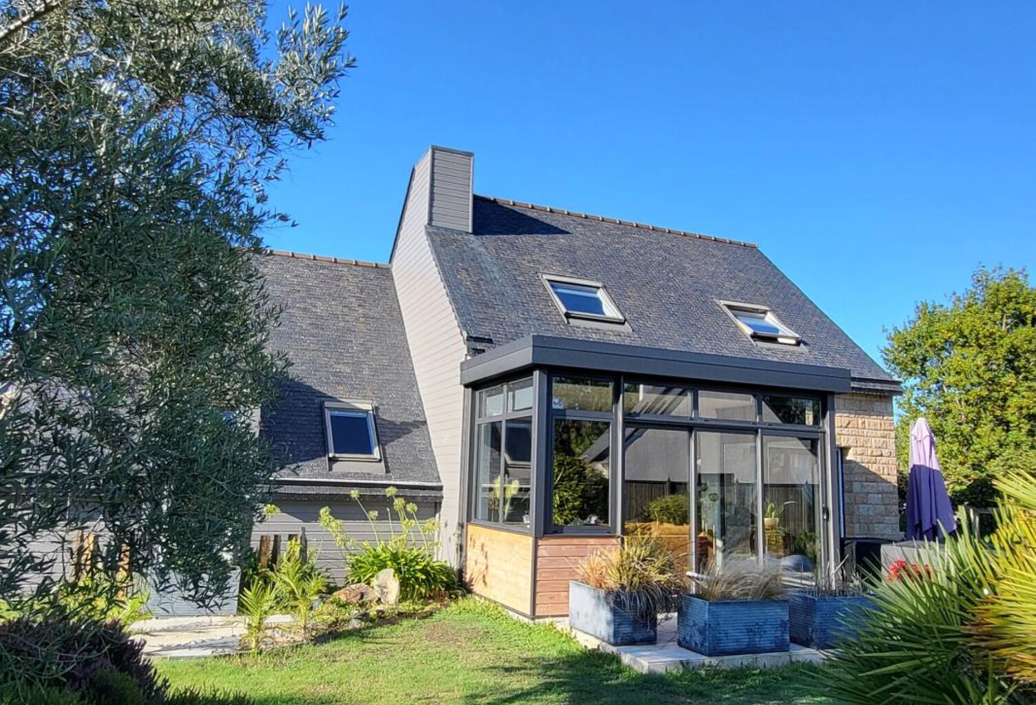 Nouveau sur le marché : belle maison à Louannec, 4 chambes, quartier recherché, chauffage par géothermie ! — photo 1