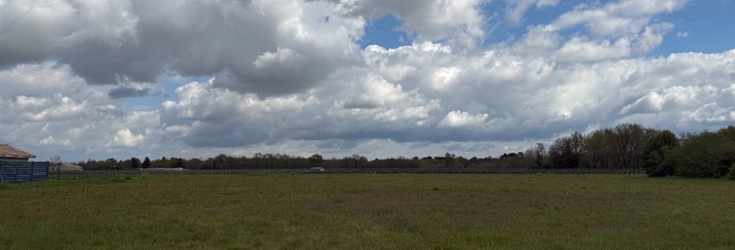 Terrain  700 m² à vendre à Le Tuzan (33125)