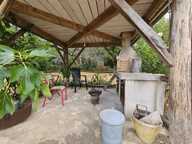 Maison de plain-pied de 120 m², 4/5 chambres et grand garage, au calme absolu. CHAMPNIERS (16) — photo 2