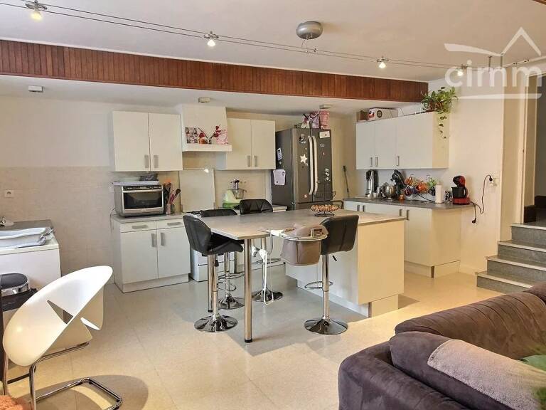 APPARTEMENT ATYPIQUE T6+ — photo 1