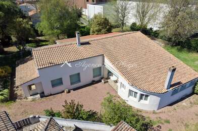Maison  398400 €