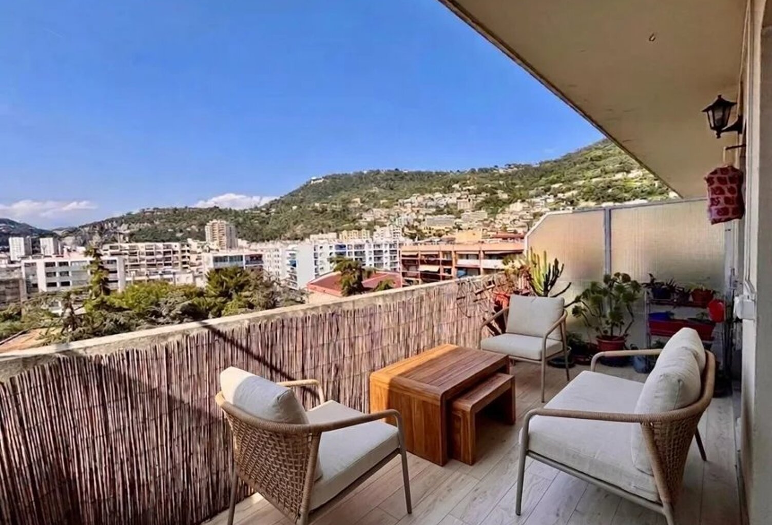 3 PIECES TERRASSE DERNIER ETAGE — photo 1