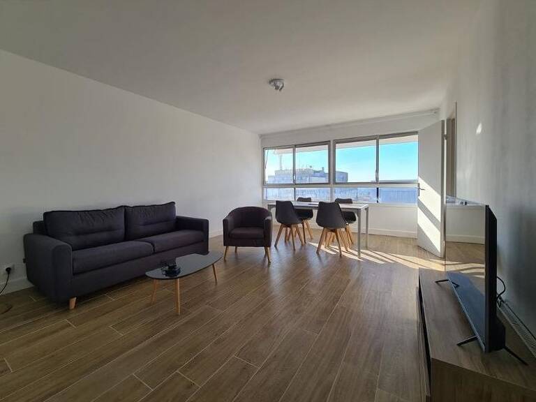 T2 — photo 1