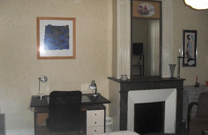 T1 — photo 4