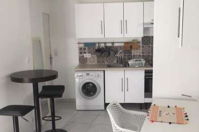 Appartement 1 pièces 700 €