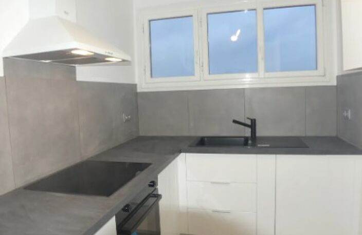 T3 — photo 3