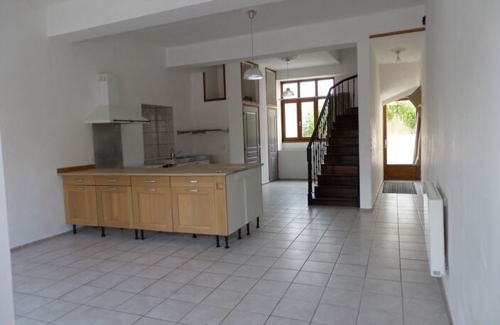 Appartement de 120m2 à louer sur Villefranche-d'Allier — photo 2