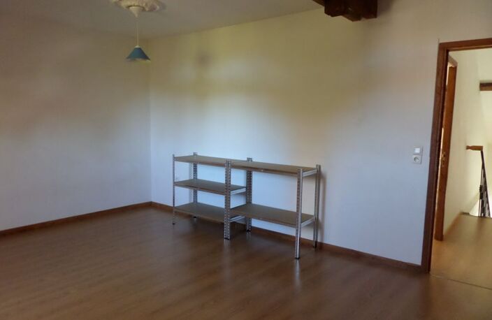 Appartement de 120m2 à louer sur Villefranche-d'Allier — photo 5