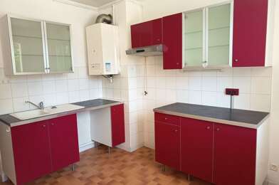 Appartement 3 pièces 718 €