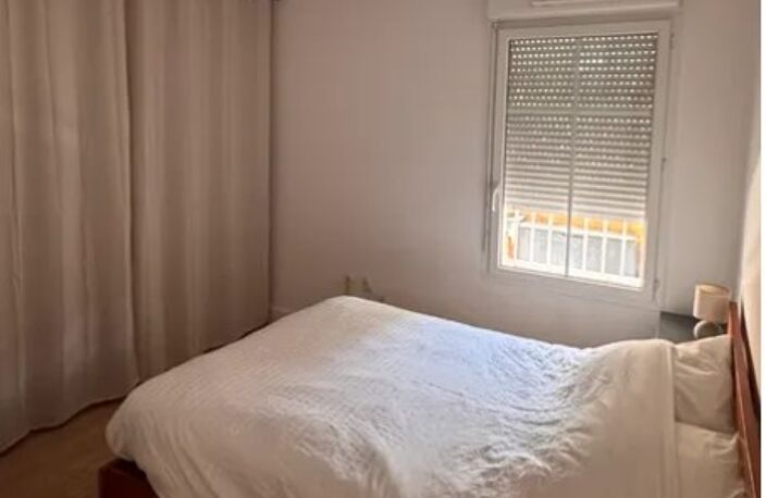 T2 — photo 2