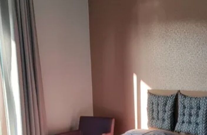 T1 — photo 3
