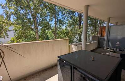 BÈGLES / VILLENAVE D'ORNON - T2 AVEC GRAND BALCON ET PARKING — photo du bien