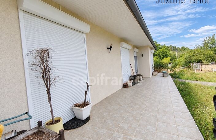CHAULGNES – Maison avec sous-sol complet et beau potentiel — photo 2
