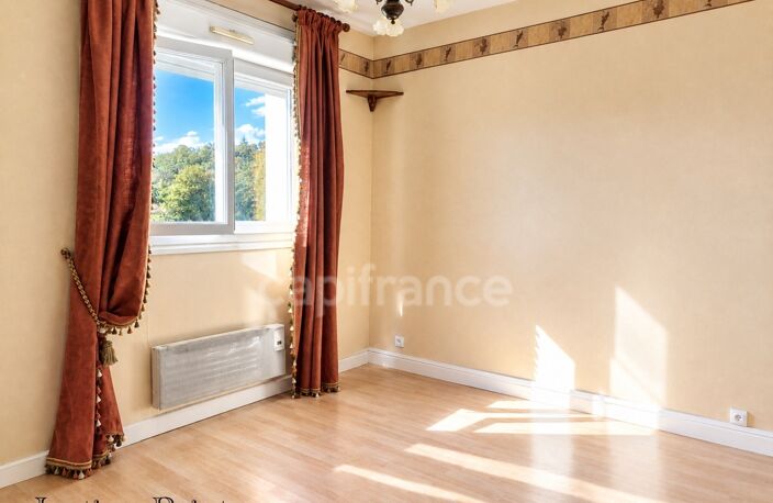 CHAULGNES – Maison avec sous-sol complet et beau potentiel — photo 5