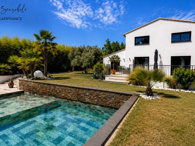 MAISON 185 M² + ANNEXE 50 m2 – PISCINE / POOL HOUSE – TERRAIN 1200 M² - VILLAGE À PIED — photo du bien