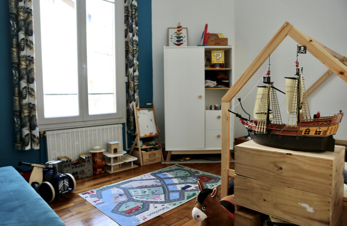 Appartement à vendre 3 pièces, 1er étage, à 100m de l'église Saint André à REIMS (51) — photo 4
