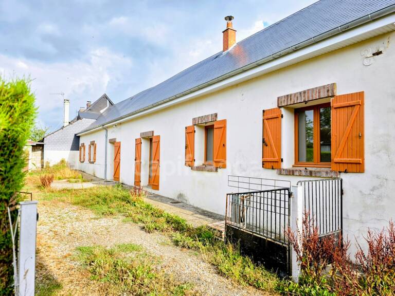 À VENDRE ANCIEN CORPS DE FERME RÉNOVÉ AVEC NOMBREUSES DÉPENDANCES à GUERVILLE (76) — photo 1