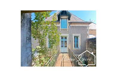 Maison 10 pièces 85000 €