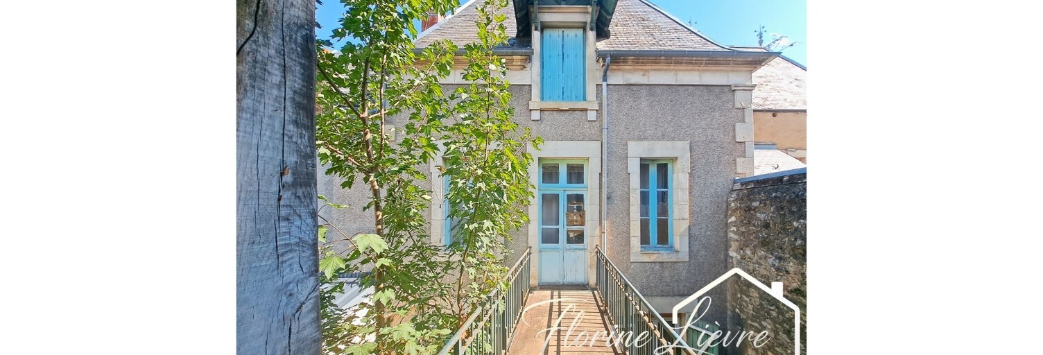 Maison 10 Pièces 205 m² à vendre à Le Châtelet (18170)