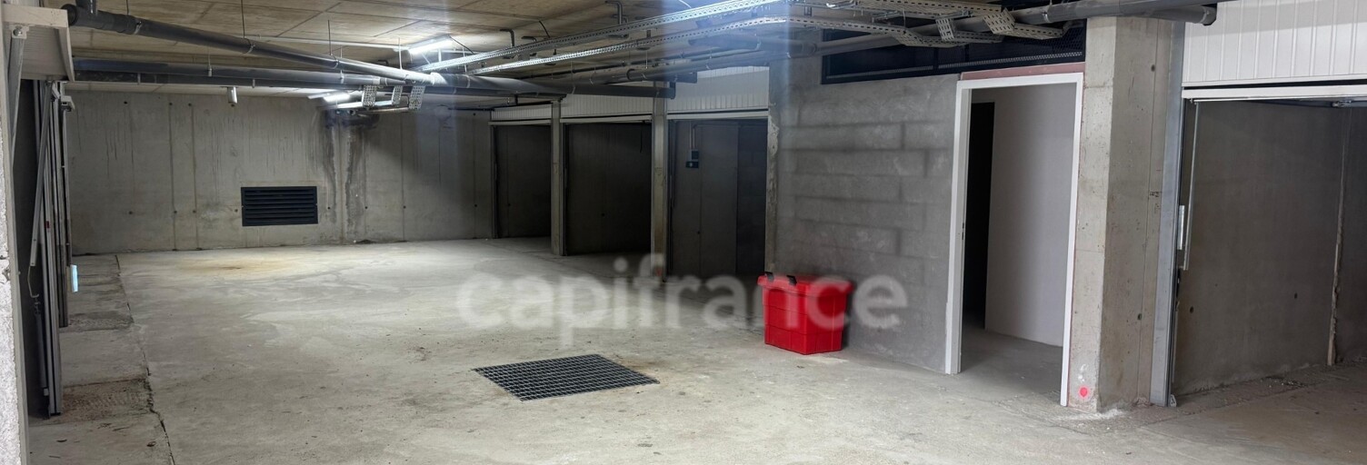 Garage  12 m² à vendre à Nice (06100)