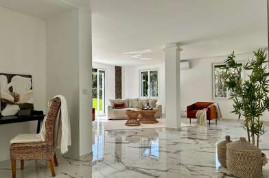 Maison 8 pièces 750000 €