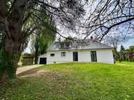 Maison à vendre 8 pièces - 200 m2 - Terrain 1748 m2 - DAMPIERRE EN YVELINES (78) — photo 4