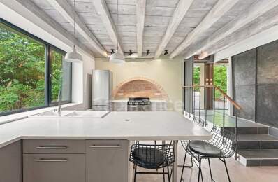 PRÉVESSIN-MOËNS – Ancienne forge du XIXᵉ transformée en loft – 187 m² – 3 chambres – Jardin — photo du bien